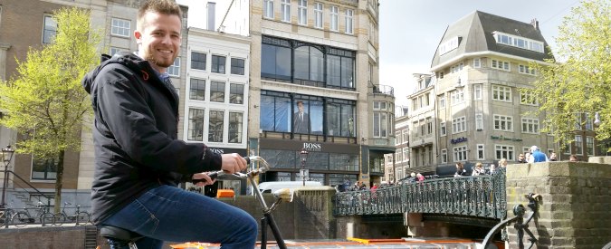 Copertina di “Da Amsterdam creo lavoro in Italia. Alla mia età bisogna pretendere un futuro stimolante”