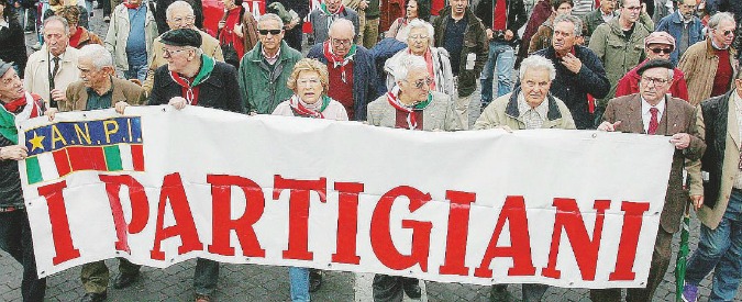 25 aprile, “Porta un fiore al partigiano” contro i neofascisti e gli altri eventi Anpi e Arci organizzati in tutta Italia