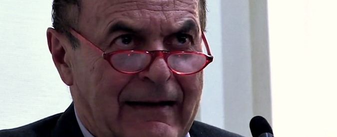 Copertina di Mdp, Bersani: “Io guardo con lo specchietto retrovisore? Chi lo dice è un pirla”