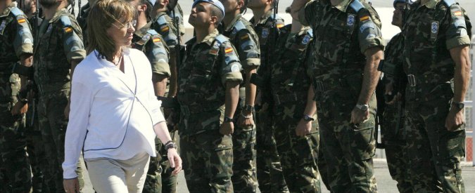 Copertina di Spagna, Carme Chacon morta a 46 anni: è stata la prima ministra della Difesa