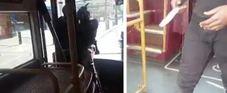 Copertina di Passeggero eroe sul bus: ecco come riesce a togliere un coltellaccio dalle mani di un malvivente