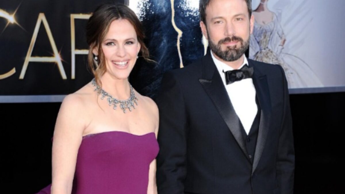 “Per anni mi sono dedicata totalmente ai miei figli. Ora possono stare con il loro papà Ben Affleck, è un genitore eccezionale”: così Jennifer Garner