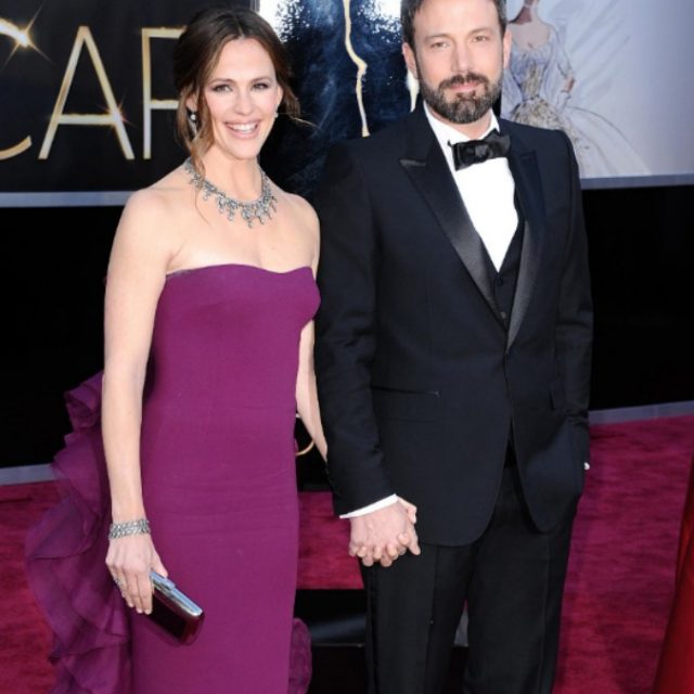 “Per anni mi sono dedicata totalmente ai miei figli. Ora possono stare con il loro papà Ben Affleck, è un genitore eccezionale”: così Jennifer Garner