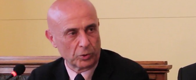 Copertina di Reggio Calabria, Minniti: “Sconfiggere la ‘ndrangheta è un obiettivo strategico”