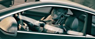 Copertina di Guida autonoma, macchine che guidano da sole comandate da “cervelli” che imparano da soli. Quali sono i rischi?