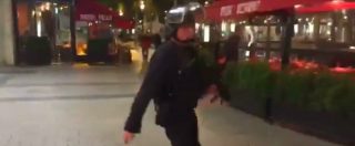 Copertina di Parigi, Champs-Elysées blindati dopo attacco armato alla polizia