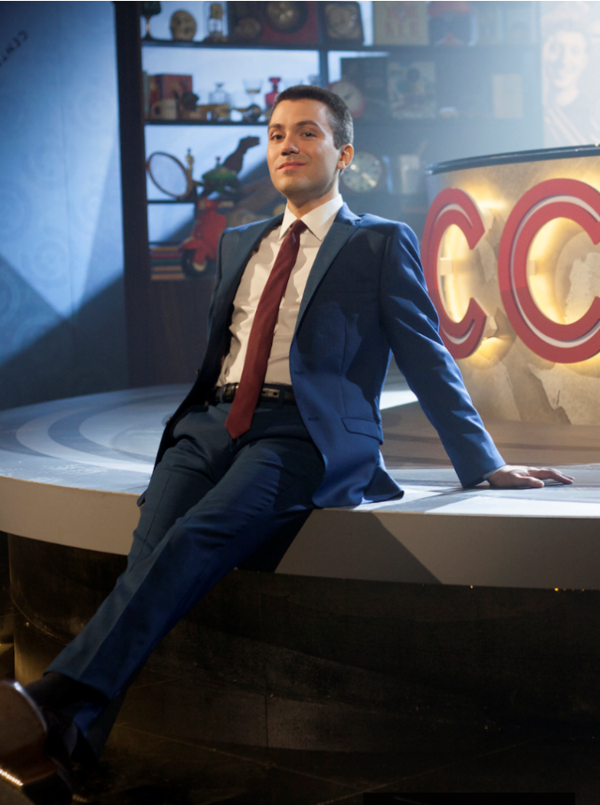 CCN, Saverio Raimondo torna su Comedy Central e “picchia come un fabbro”: la sua è una comicità davvero politicamente scorretta