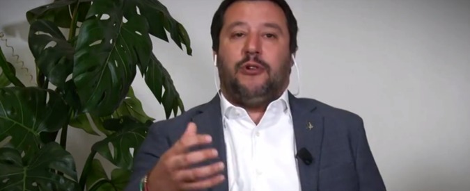 Migranti, il Copasir smentisce Salvini: “Non esiste nessun dossier dei servizi segreti sui rapporti tra ong e scafisti”