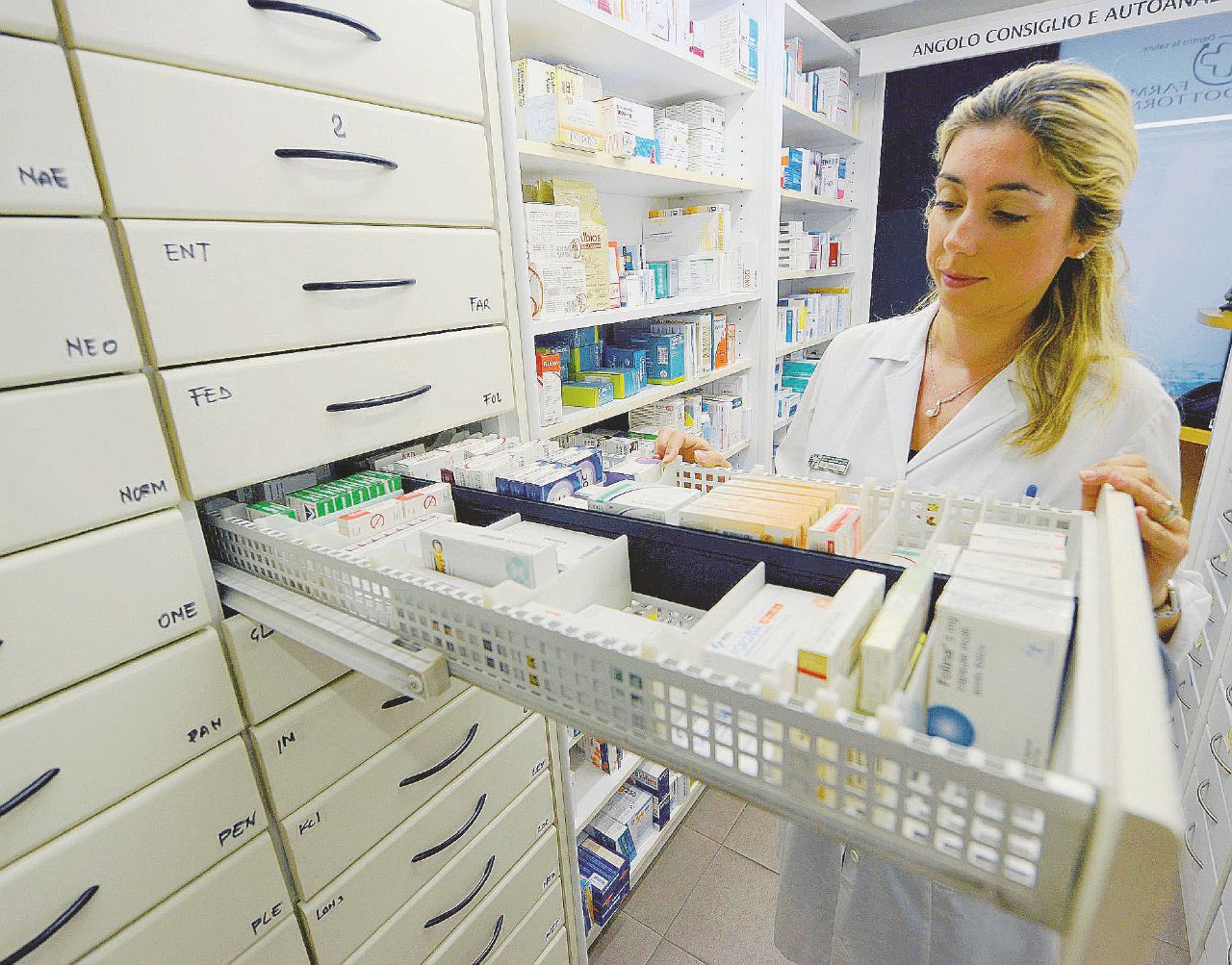 Tutto ciò che ci nascondono i padroni di vaccini e farmaci