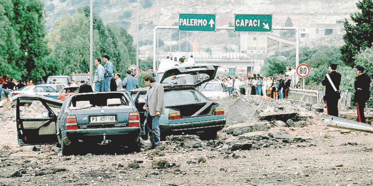 Copertina di 23 maggio 1992, l’attentato