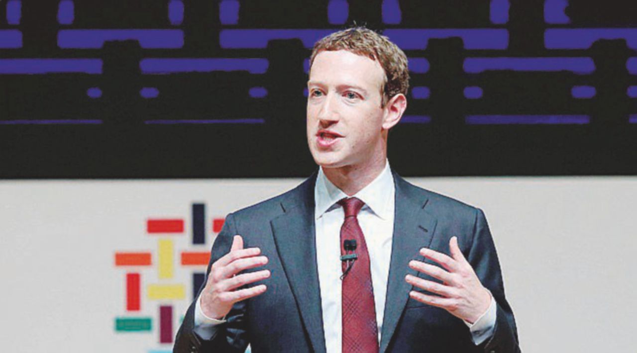 Copertina di Caro Zuckerberg, soltanto tu puoi moderare Facebook