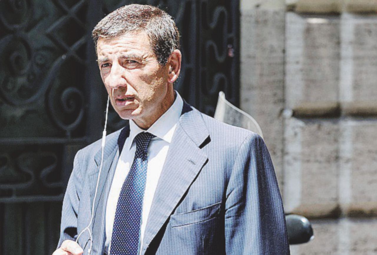 Copertina di L’onorevole Abrignani e il comma ad hoc per favorire Marroni