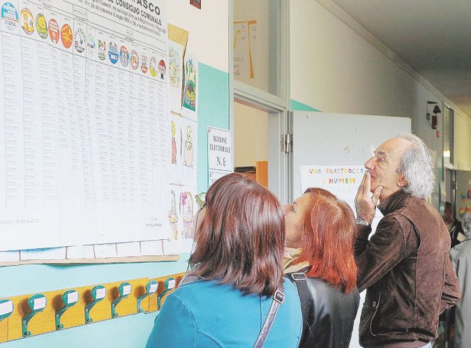 Comunali, le elezioni degli stanchi alla meta Comunali, le elezioni degli stanchi alla meta