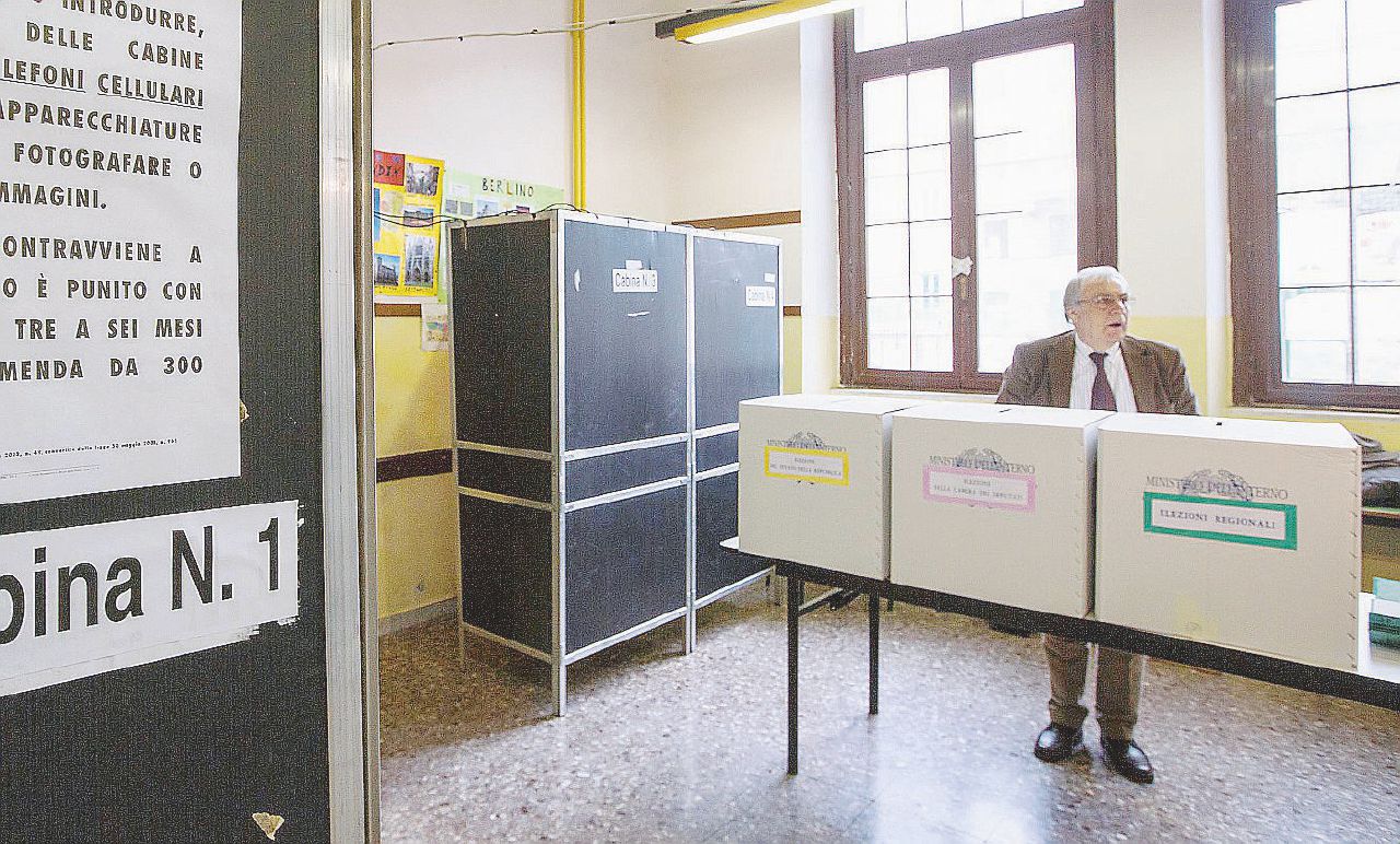 Copertina di Oddio gli elettori! Il partito del 2018 vuole frenare il voto