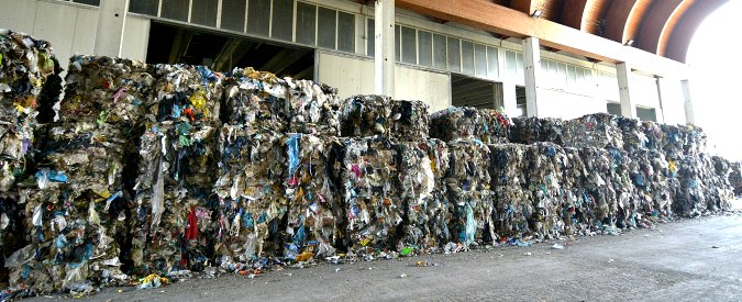 Roma, il piano rifiuti della giunta raggi: impianto a biogas sul ... Distrugge i rifiuti urbani