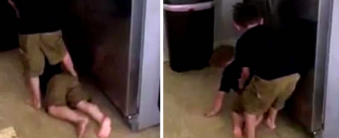 Copertina di Attenti a quei due, cosa staranno combinando le piccole pesti? La mamma li riprende di nascosto