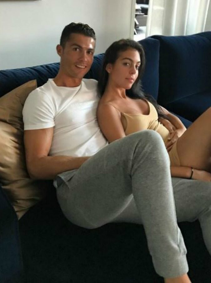 Cristiano Ronaldo di nuovo papà? La foto con la nuova fidanzata fa scatenare i fan in rete