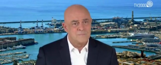 Copertina di Papa Francesco a Genova, su Tv2000 la copertina di Crozza: “Viene per scomunicare Grillo?”