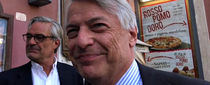 Copertina di Banca Etruria, Ferruccio De Bortoli: “La querela annunciata dalla Boschi? Non è arrivata”