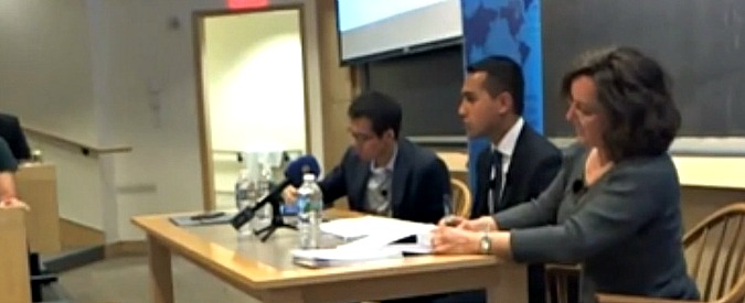 Copertina di Vaccini, Di Maio ad Harvard: “In Italia sono obbligatori per legge e non abbiamo intenzione di eliminarla”