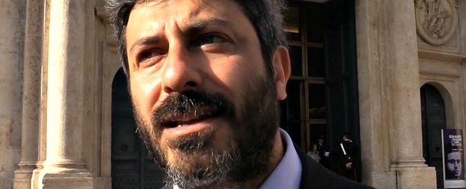 Copertina di Consip, Fico (M5s): “Telefonata di Renzi al padre? Situazione assurda, è gestione familistica del potere e delle istituzioni”