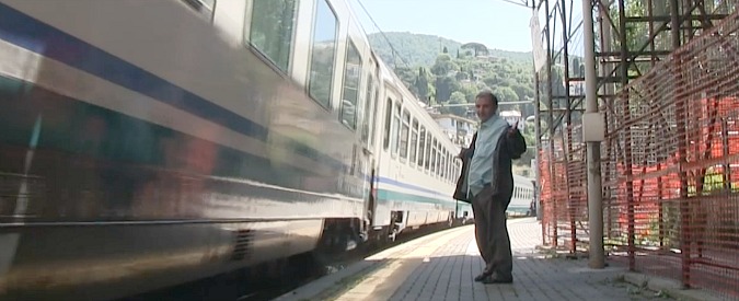 Copertina di Da clochard a milionario: “Ecco dove ho vissuto i miei anni da reietto ma i soldi non mi cambieranno”