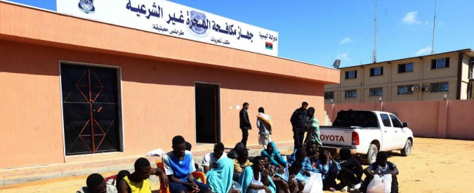 Migranti, l’analista Iacovino: “Guardia costiera libica accusa le ong? Ha collusioni con i trafficanti di esseri umani”