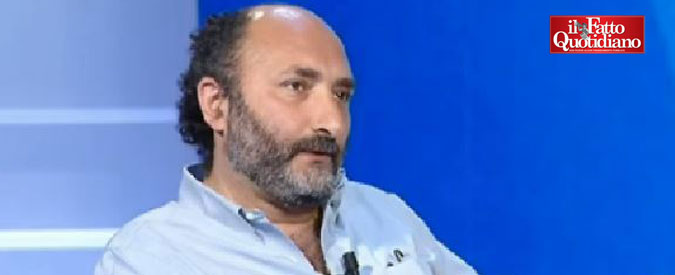 Copertina di Consip, telefonata tra Matteo Renzi e il padre: “Aperto fascicolo per violazione segreto”. Lillo ironizza: “Mi consegno in Procura”