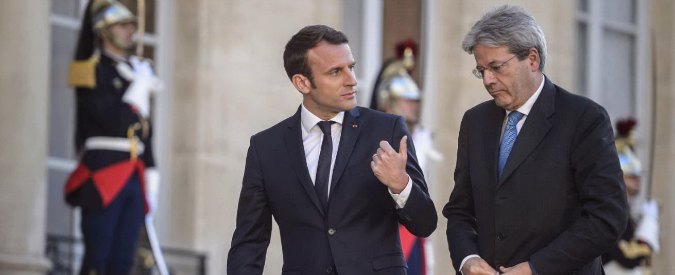 Macron a Gentiloni: “Non abbiamo ascoltato abbastanza il grido di aiuto dell’Italia sulla crisi dei migranti”