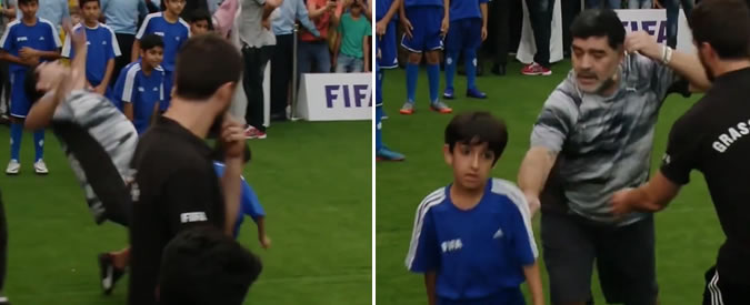 Copertina di Maradona atterrato da un bambino. Ma il Pibe de Oro non la prende benissimo