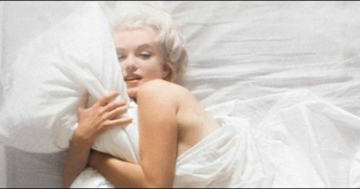 “Marilyn Monroe uccisa per le sue relazioni pericolose con i fratelli Kennedy, Frank Sinatra e alcuni mafiosi. Sapeva cose pericolose”: lo rivela James Patterson