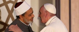 Copertina di Francesco in Egitto rafforza l’asse Vaticano-Cairo-Teheran per isolare il terrorismo del Califfato