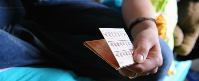 Pillola anticoncezionale a pagamento, i medici di famiglia: “Danno per donne più povere. In Italia solo l’aborto è gratis”