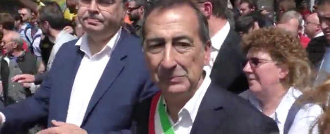 Copertina di Marcia migranti, Sala: “Decreto Minniti? Ministro sta facendo gran lavoro”