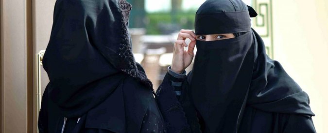 Arabia Saudita elimina il ‘tutor maschile’ per le donne (se non viola la legge islamica)