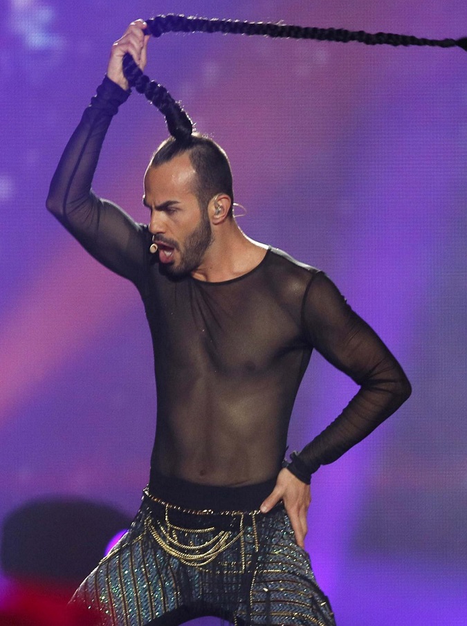 Copertina di L’Eurovision Song Contest e l’arena con migliaia di twittaroli assetati di trash. Il provincialismo tutto italiano che imbarazza