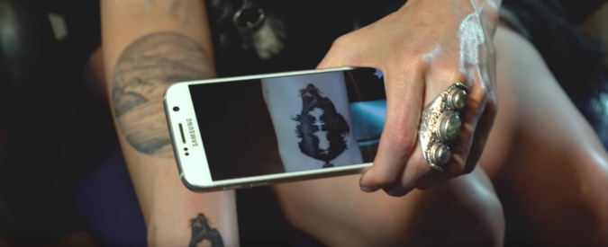 Copertina di Il tatuaggio prende vita, con Skin Motion arriva il disegno che suona