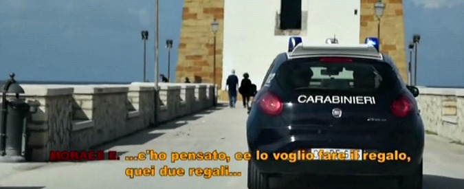 Copertina di Trapani, “orologi in cambio di favori”. Gli audio delle telefonate tra gli arrestati