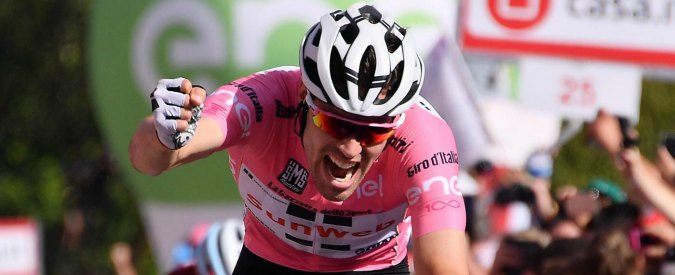 Copertina di Giro d’Italia 2017: Dumoulin come Pantani, in rosa vince a Oropa