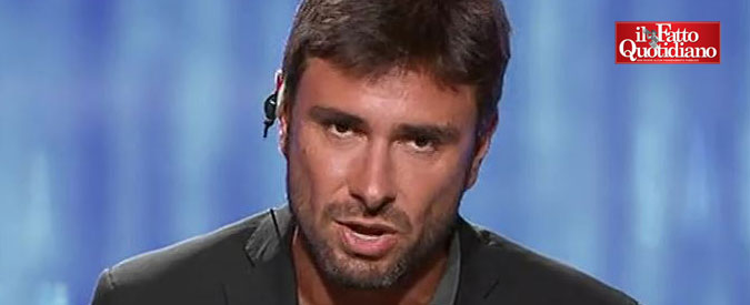 Copertina di M5s, Di Battista: “Boschi è bugiarda e falsa. Mi quereli pure, così in tribunale possiamo chiamare anche Ghizzoni”