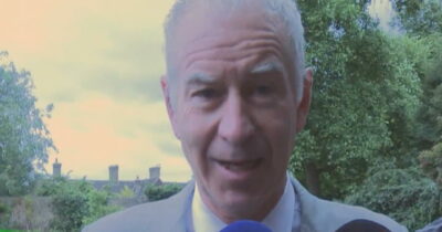 Copertina di “Sinner o Alcaraz? C’è qualcun altro che può vincere uno Slam, a parte Djokovic. Mi sembra pronto”: la profezia di McEnroe