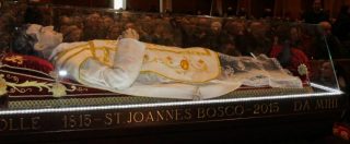 Copertina di Don Bosco, rubata la reliquia del santo: sparita l’urna contenente il cervello
