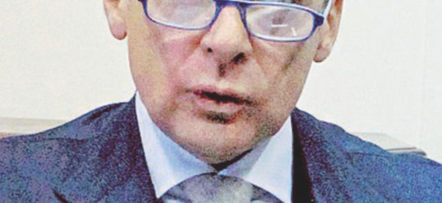 Abuso d’ufficio - Luigi Bobbio L’ex senatore An che bloccò Caselli favoriva il suo amico “predatore”