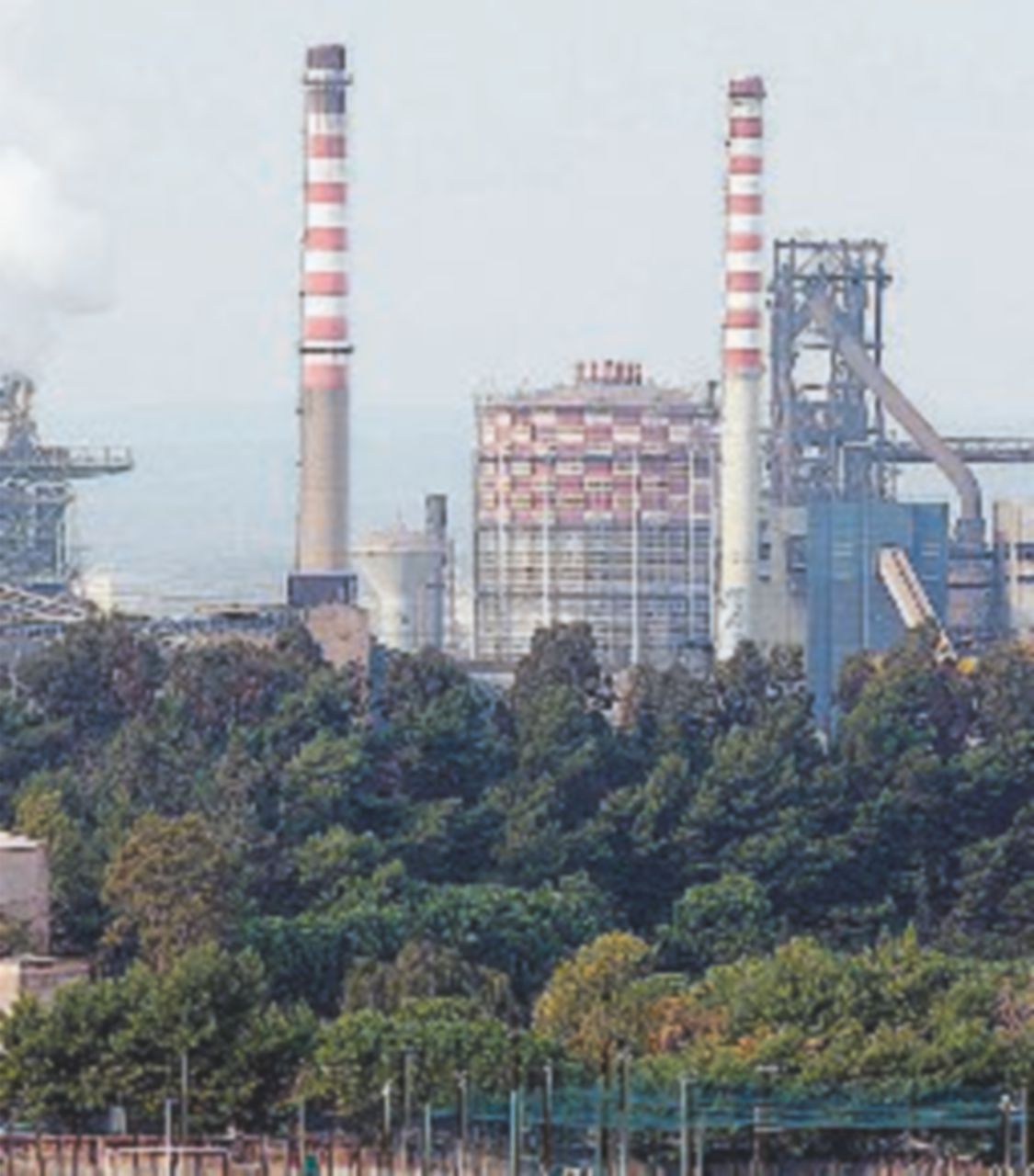 Ilva, la cordata Jindal rilancia: più soldi per la fabbrica e più dipendenti Ilva, la cordata Jindal rilancia: più soldi per la fabbrica e più dipendenti