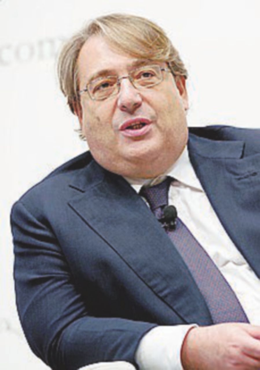 Sole 24 ore, le spese pazze dell’ex direttore Napoletano Sole 24 ore, le spese pazze dell’ex direttore Napoletano