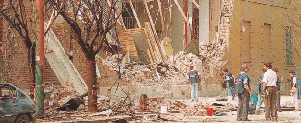 1991-1994: gli anni della guerra contro lo Stato 1991-1994: gli anni della guerra contro lo Stato