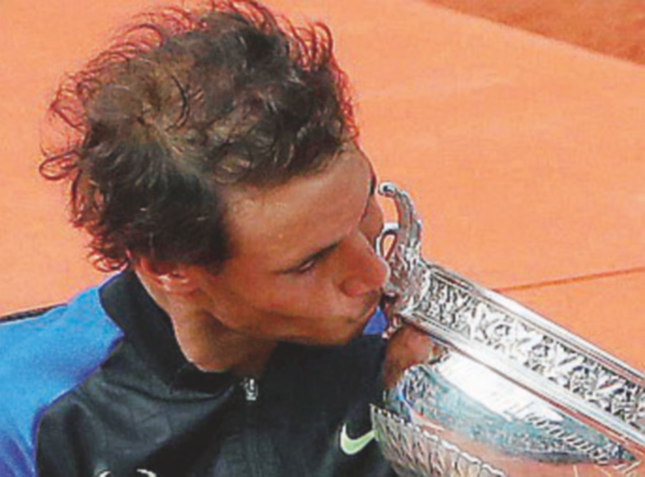 Rafa risorge e fa 10 al Roland Garros Rafa risorge e fa 10 al Roland Garros