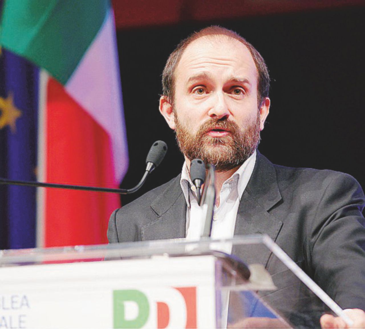 Il capo - Matteo Orfini, da 2 anni e mezzo commissario unico del Partito democratico romano - Ansa Roma, lo psico-congresso Pd: 4 candidati renziani