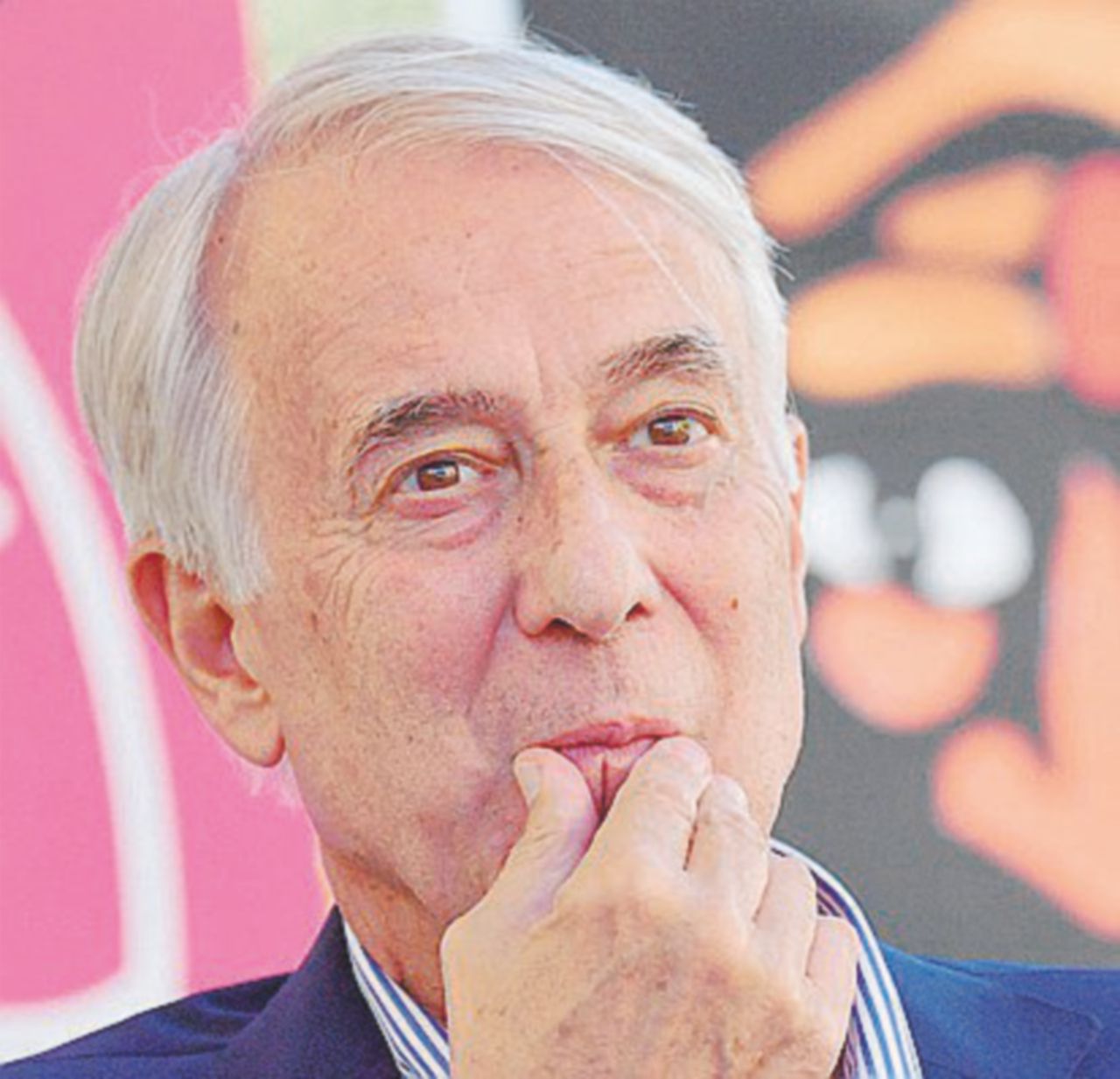 Il despacito estivo tra Renzi e Pisapia Il despacito estivo tra Renzi e Pisapia
