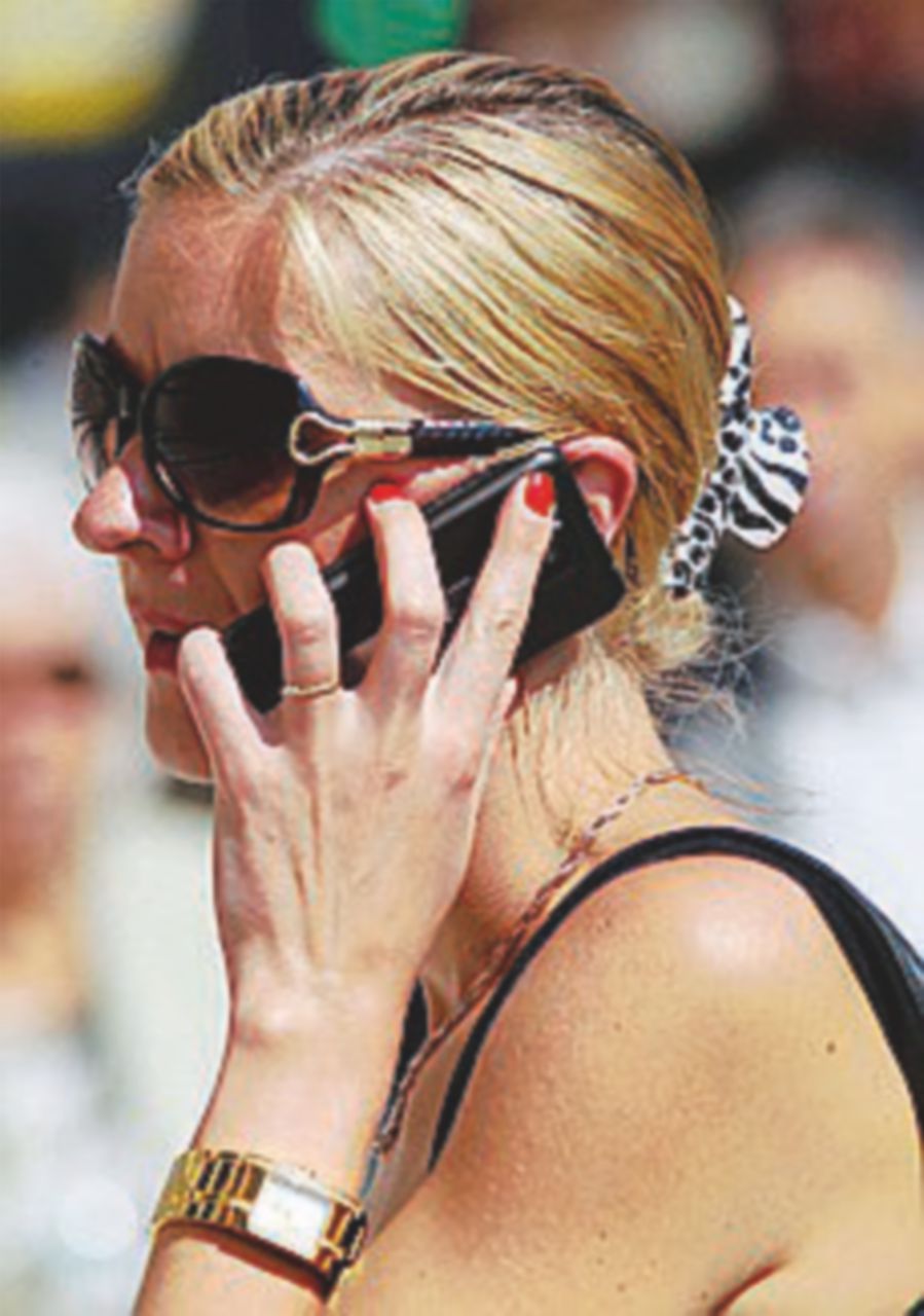 Copertina di Da oggi il roaming non si paga nei paese dell’Ue